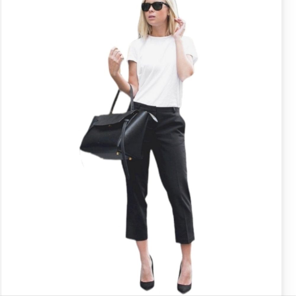 Simply Vera Vera Wang Black Capris